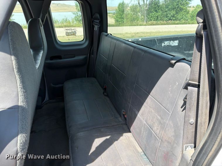 image for item ER1986 2002 Ford F150 Ext. Cab pickup truck