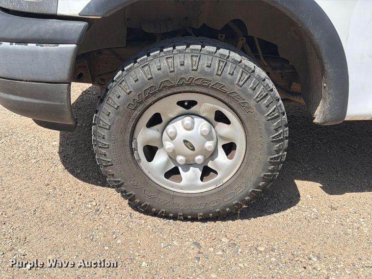 image for item ER1986 2002 Ford F150 Ext. Cab pickup truck