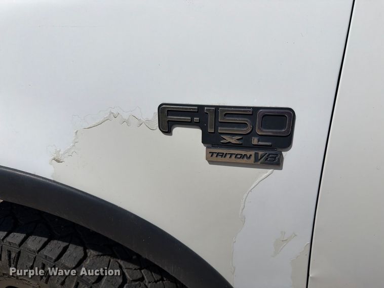 image for item ER1986 2002 Ford F150 Ext. Cab pickup truck