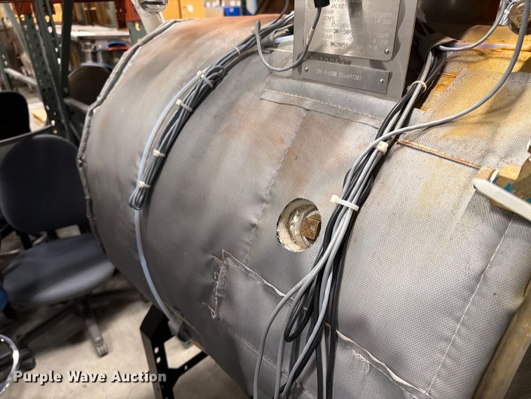 image for item ER1989 Steris AMSCO 250LS steam sterilizer