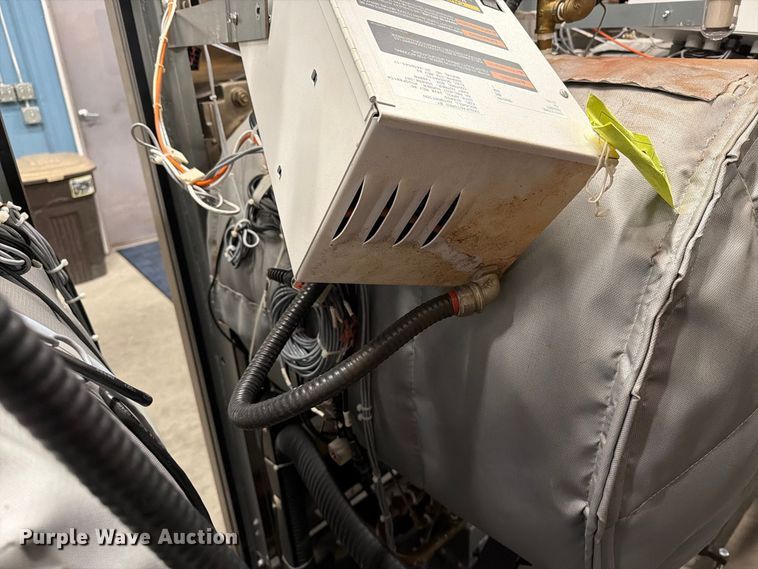 image for item ER1989 Steris AMSCO 250LS steam sterilizer