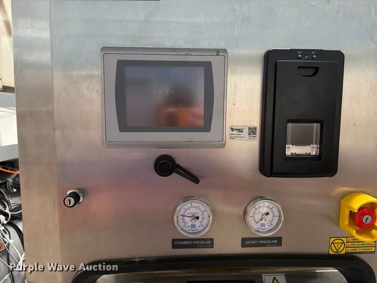 image for item ER1989 Steris AMSCO 250LS steam sterilizer