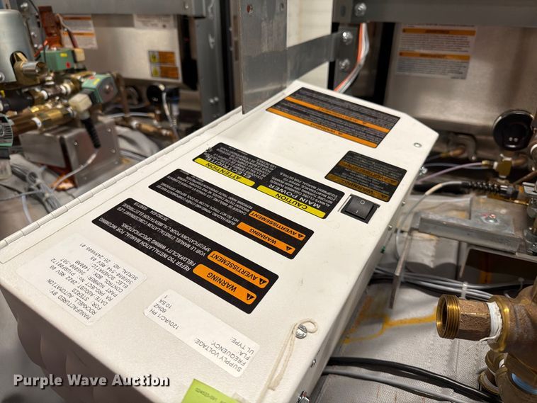 image for item ER1990 Steris AMSCO 250LS steam sterilizer