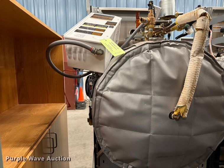 image for item ER1991 Steris AMSCO 250LS steam sterilizer