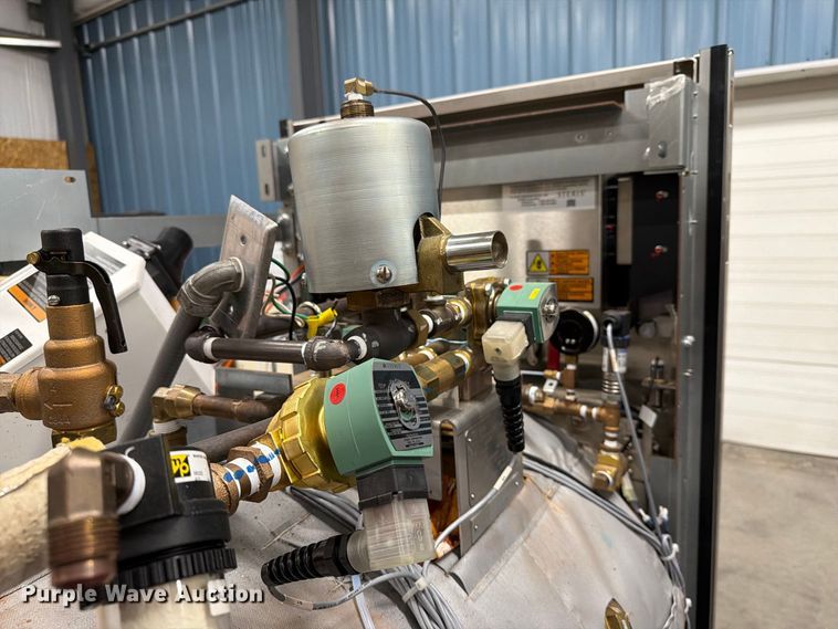 image for item ER1991 Steris AMSCO 250LS steam sterilizer