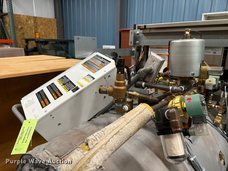 image for item ER1991 Steris AMSCO 250LS steam sterilizer