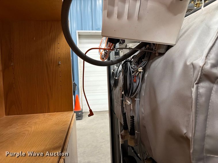 image for item ER1991 Steris AMSCO 250LS steam sterilizer