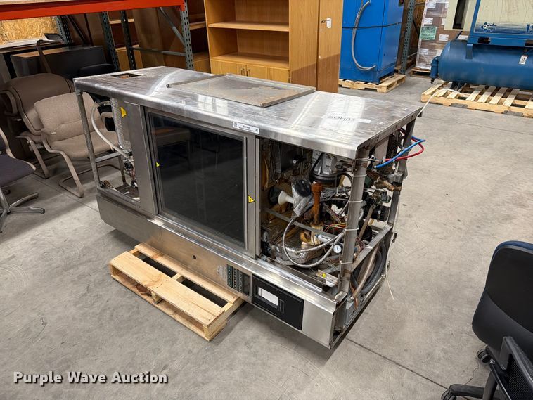 image for item ER1993 Steris 400 steam sterilizer