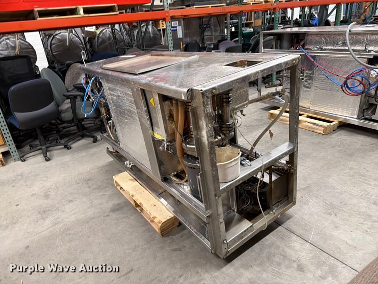 image for item ER1993 Steris 400 steam sterilizer