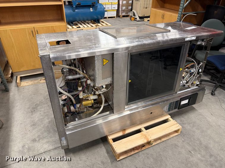image for item ER1993 Steris 400 steam sterilizer