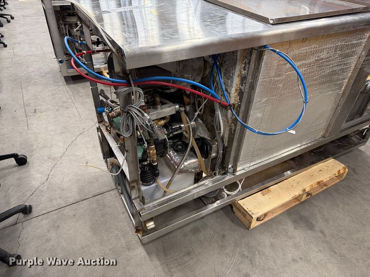 image for item ER1993 Steris 400 steam sterilizer