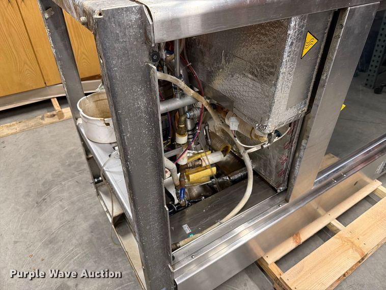 image for item ER1993 Steris 400 steam sterilizer