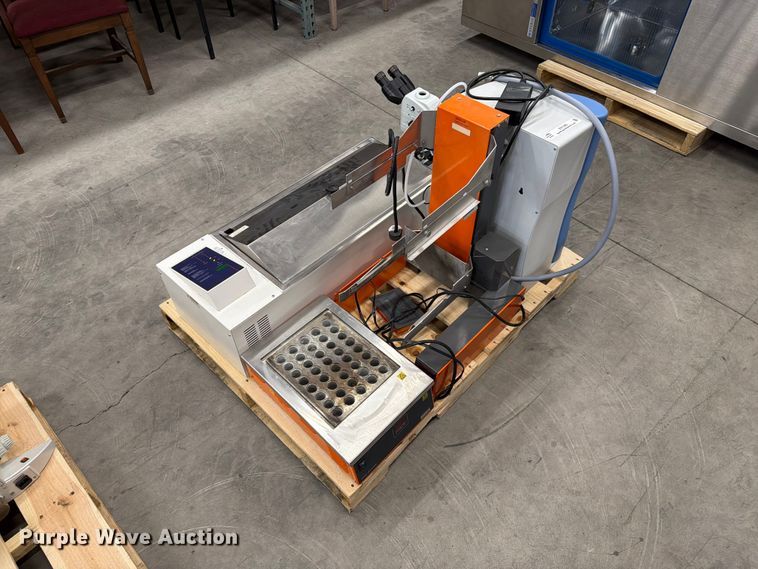 image for item ER1995 Lab equipment