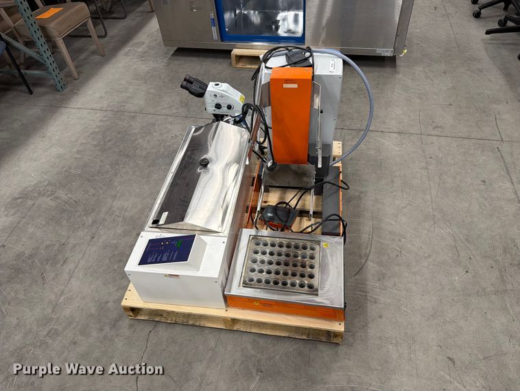 image for item ER1995 Lab equipment