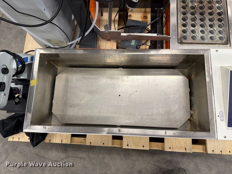 image for item ER1995 Lab equipment