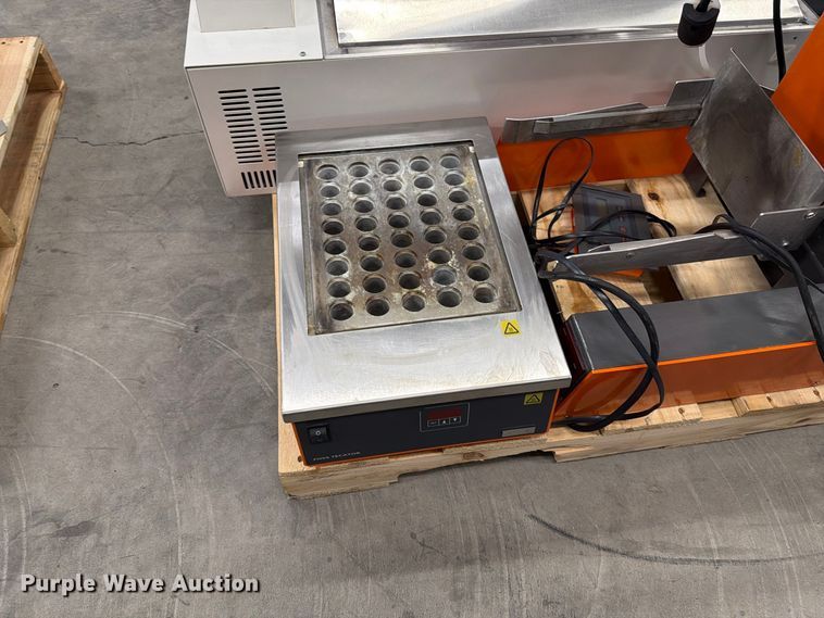 image for item ER1995 Lab equipment