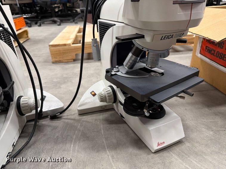 image for item ER1996 Leica DM LP microscope