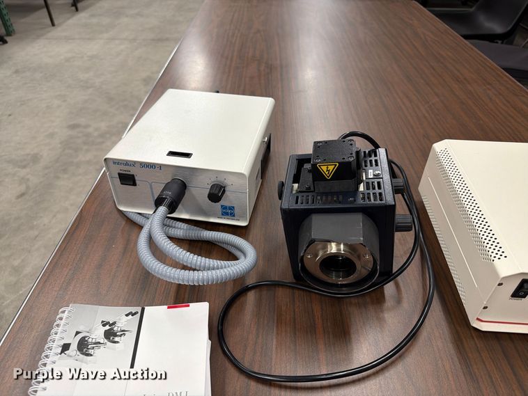 image for item ER1996 Leica DM LP microscope