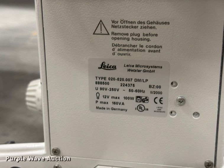 image for item ER1996 Leica DM LP microscope