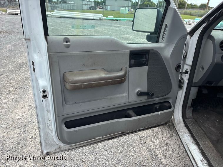 image for item ER3216 2007 Ford F150 XL Ext. Cab pickup truck