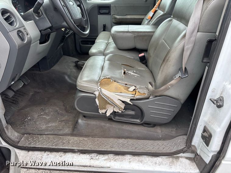 image for item ER3216 2007 Ford F150 XL Ext. Cab pickup truck