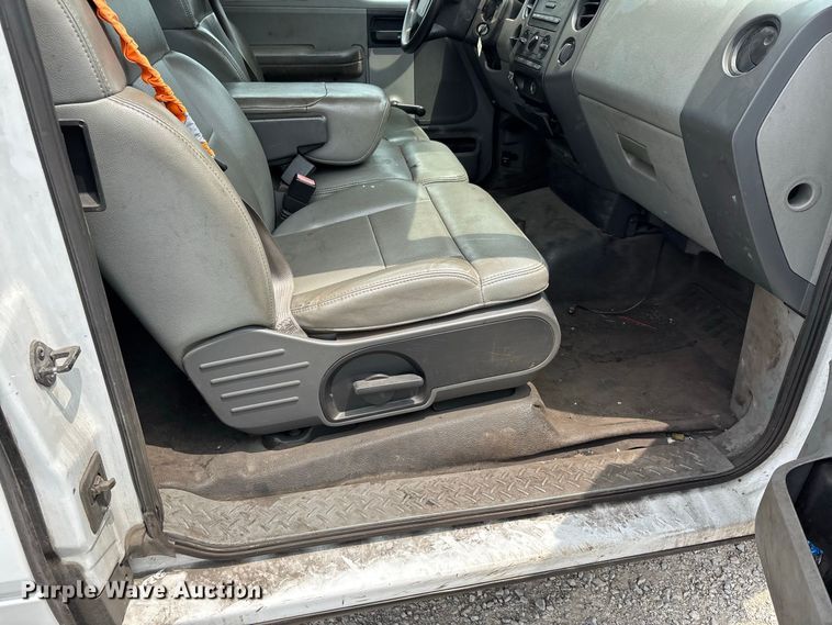 image for item ER3216 2007 Ford F150 XL Ext. Cab pickup truck