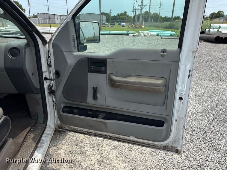 image for item ER3216 2007 Ford F150 XL Ext. Cab pickup truck