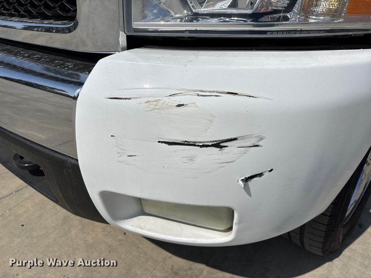image for item ER7590 2007 Chevrolet Silverado 1500 Ext. Cab flatbed pickup truck