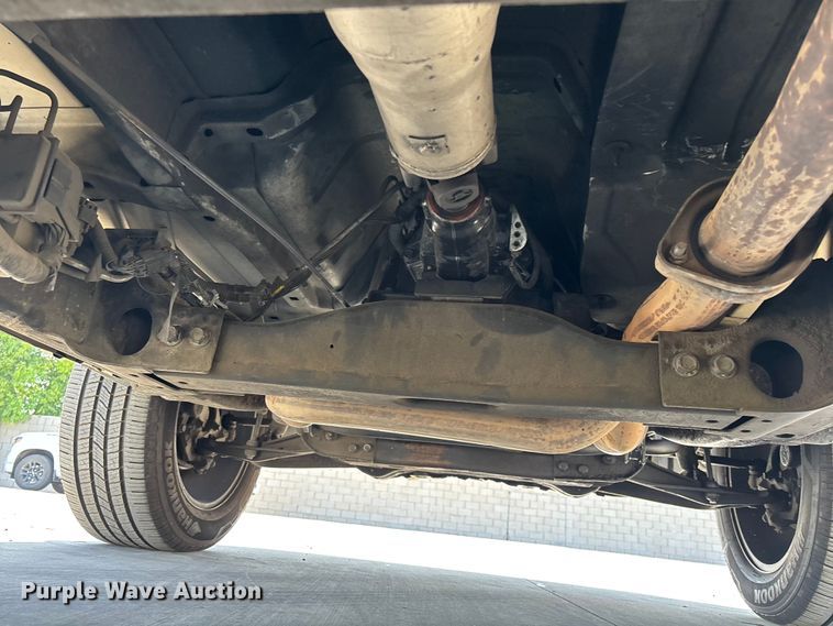 image for item ER7590 2007 Chevrolet Silverado 1500 Ext. Cab flatbed pickup truck