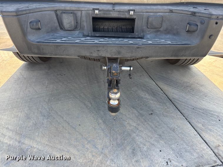 image for item ER7591 2011 Chevrolet Silverado 1500 Ext. Cab pickup truck
