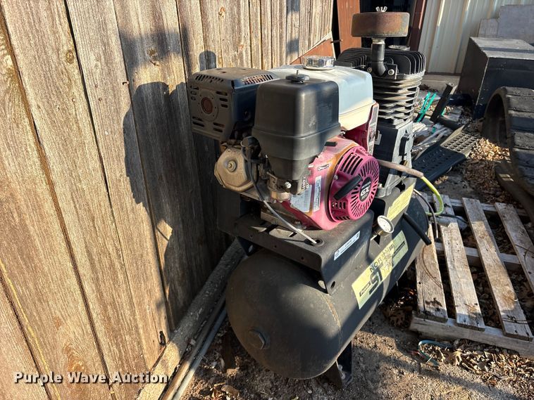 image for item ET0376 2015 North Star air compressor