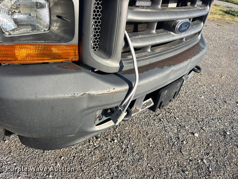 image for item ET0377 2001 Ford F250 Super Duty pickup truck
