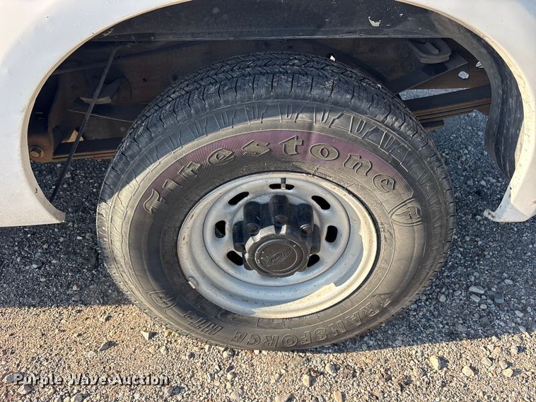 image for item ET0377 2001 Ford F250 Super Duty pickup truck
