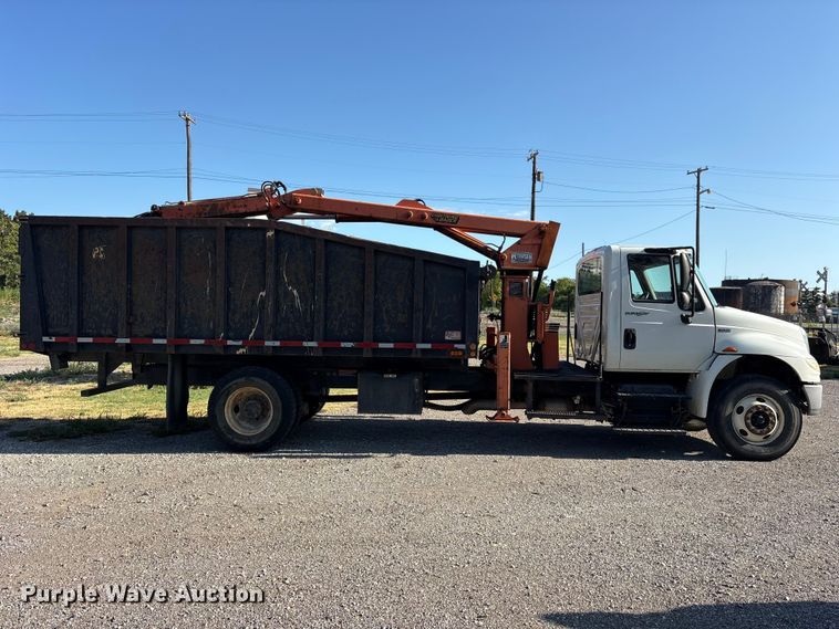 image for item ET0378 2014 International 4300 grapple truck