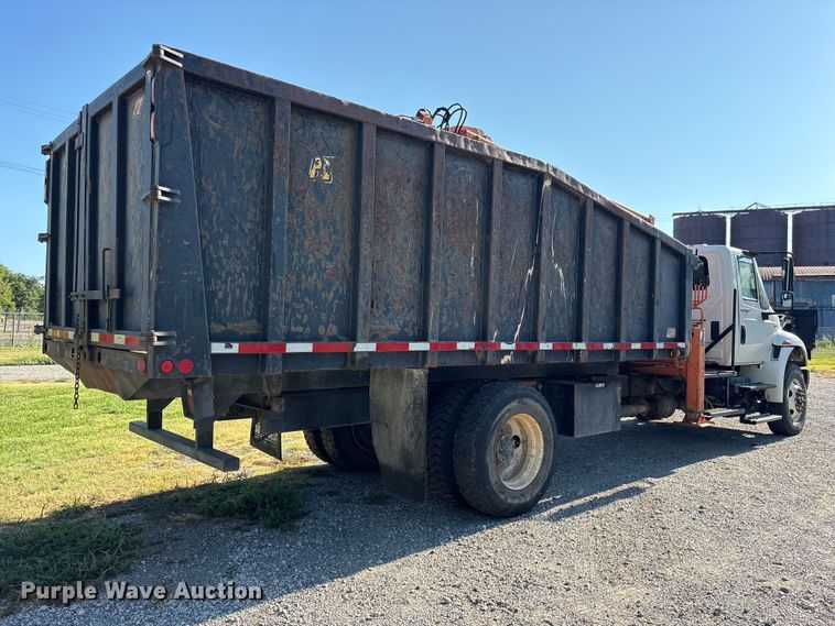 image for item ET0378 2014 International 4300 grapple truck