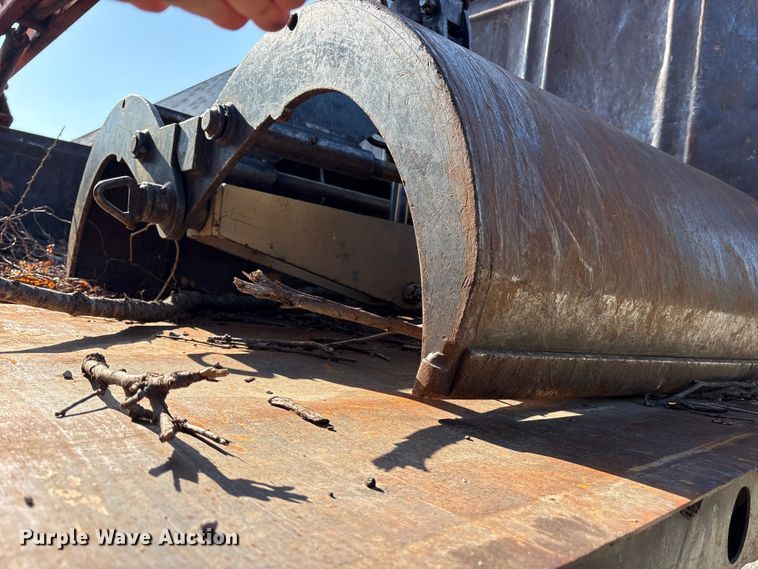 image for item ET0378 2014 International 4300 grapple truck