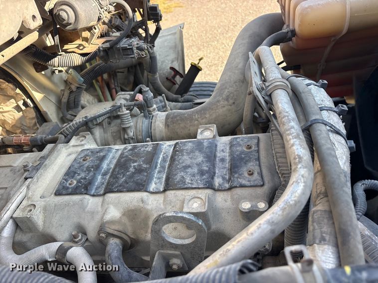 image for item ET0378 2014 International 4300 grapple truck