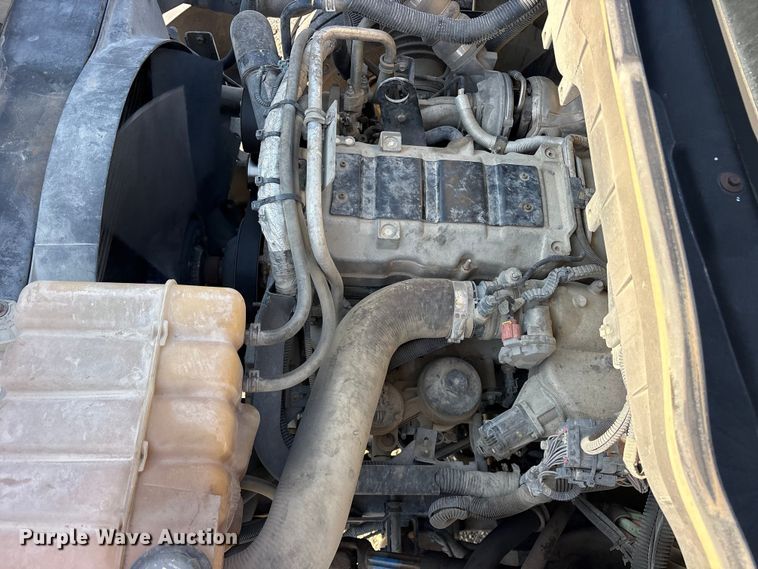 image for item ET0378 2014 International 4300 grapple truck