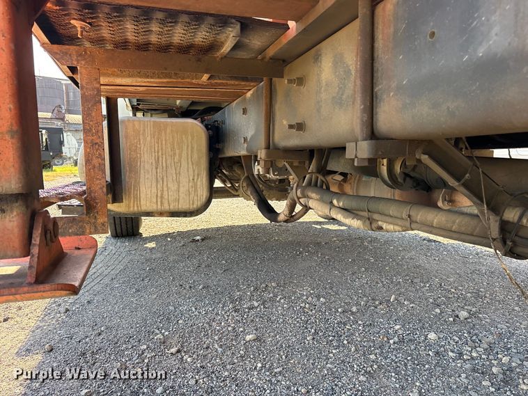 image for item ET0378 2014 International 4300 grapple truck