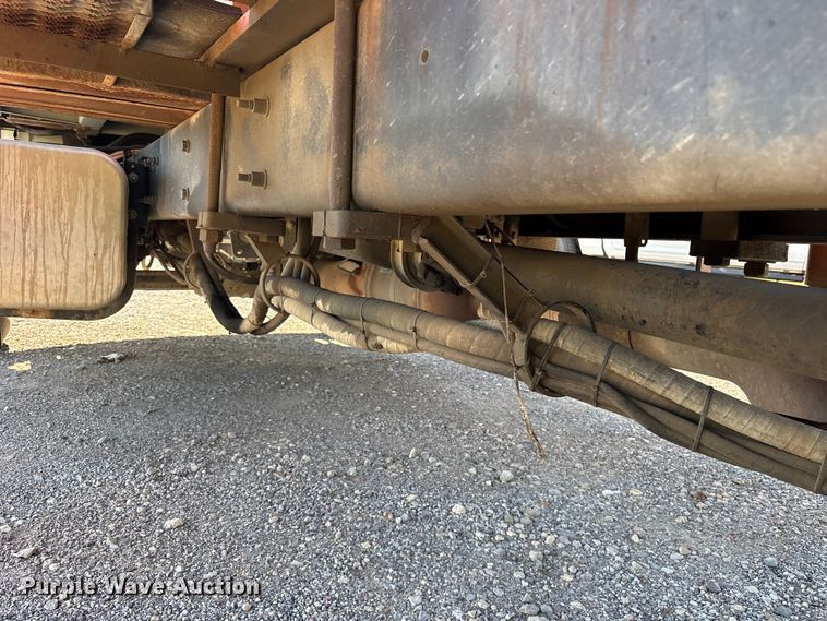 image for item ET0378 2014 International 4300 grapple truck