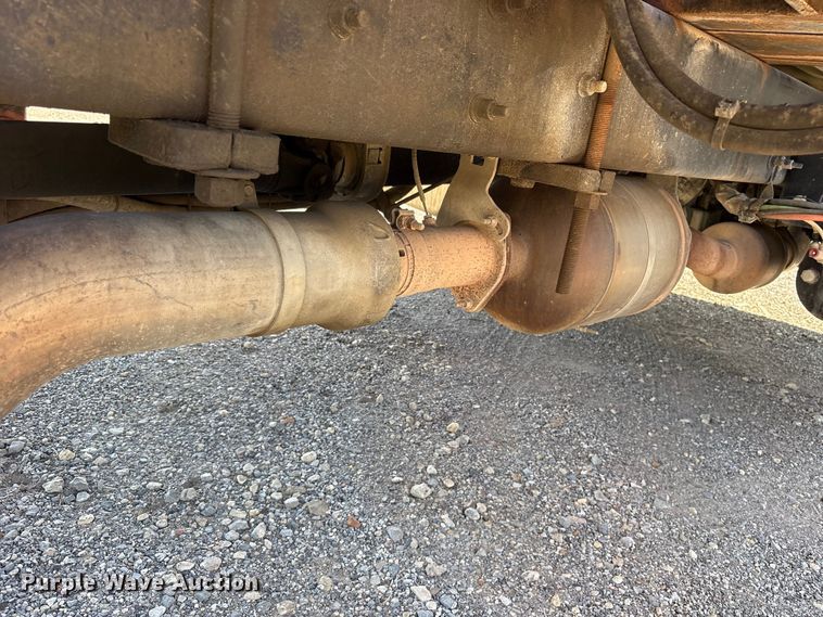 image for item ET0378 2014 International 4300 grapple truck