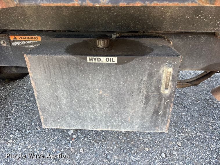 image for item ET0378 2014 International 4300 grapple truck