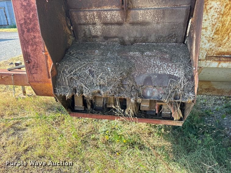 image for item ET0380 1998 Knight 8030 manure spreader