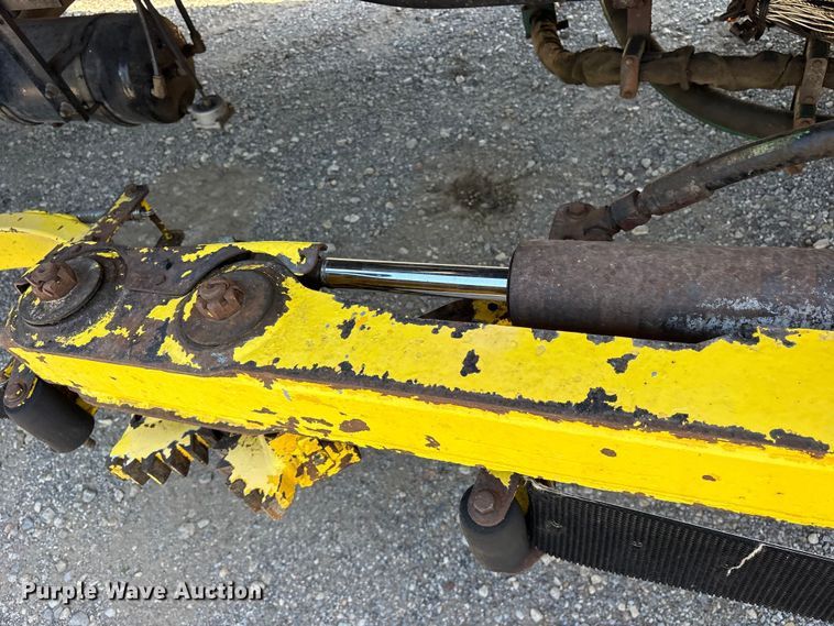 image for item ET0381 2013 Autocar Xpeditor refuse truck