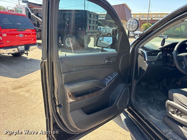 image for item ET0382 2020 Chevrolet Tahoe Police SUV