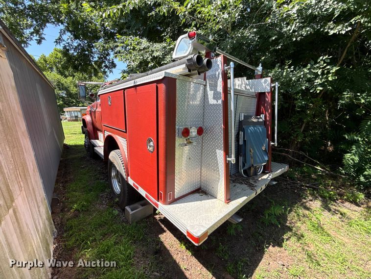 image for item ET6313 1979 GMC 7000 pumper fire truck