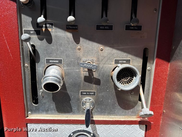 image for item ET6313 1979 GMC 7000 pumper fire truck