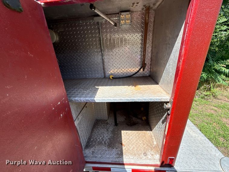 image for item ET6313 1979 GMC 7000 pumper fire truck