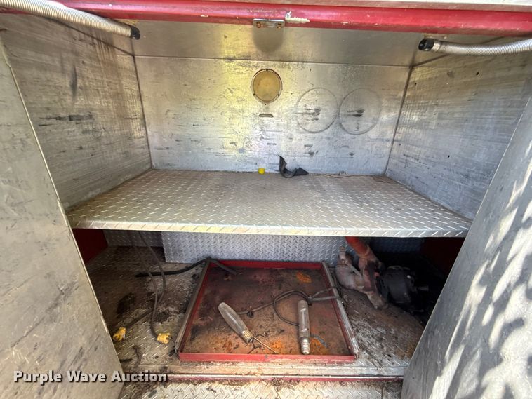 image for item ET6313 1979 GMC 7000 pumper fire truck