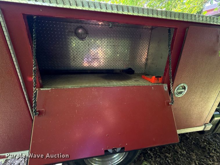 image for item ET6313 1979 GMC 7000 pumper fire truck